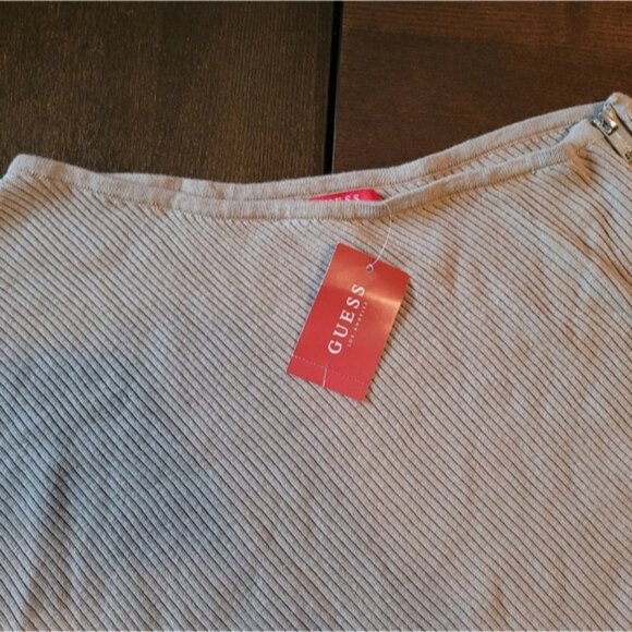 NWT- Guess sweater - Picture 2 of 4